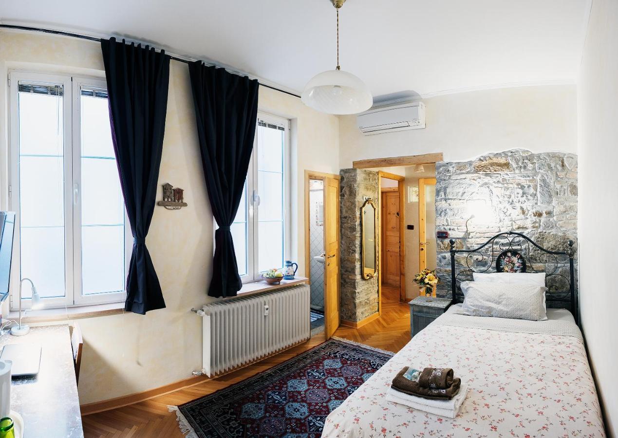 B&B Petra Трієст Екстер'єр фото