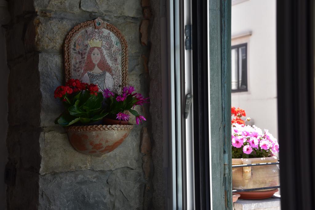 B&B Petra Трієст Екстер'єр фото